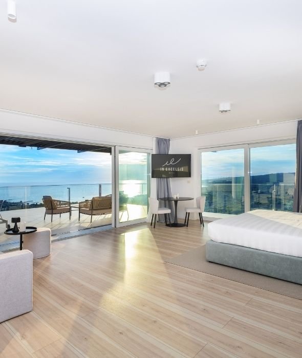 Panoramic Suite