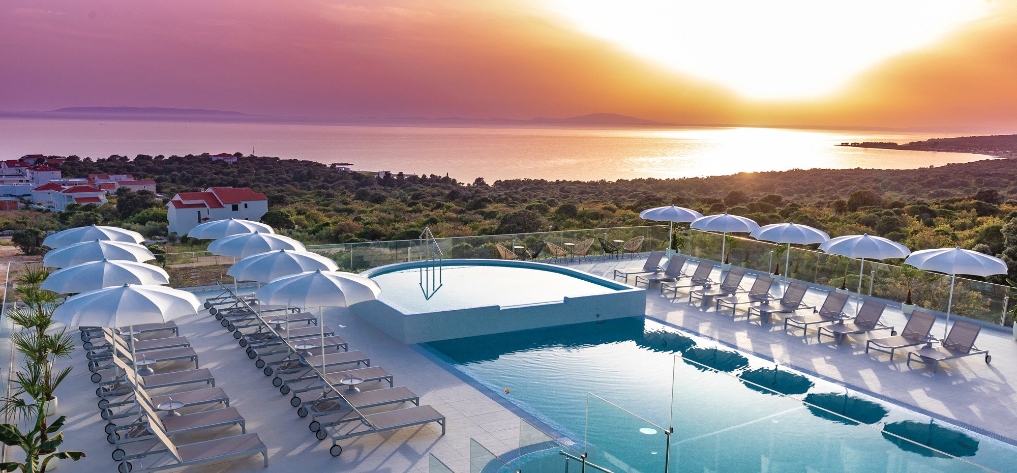 In Excelsis Hotel cover